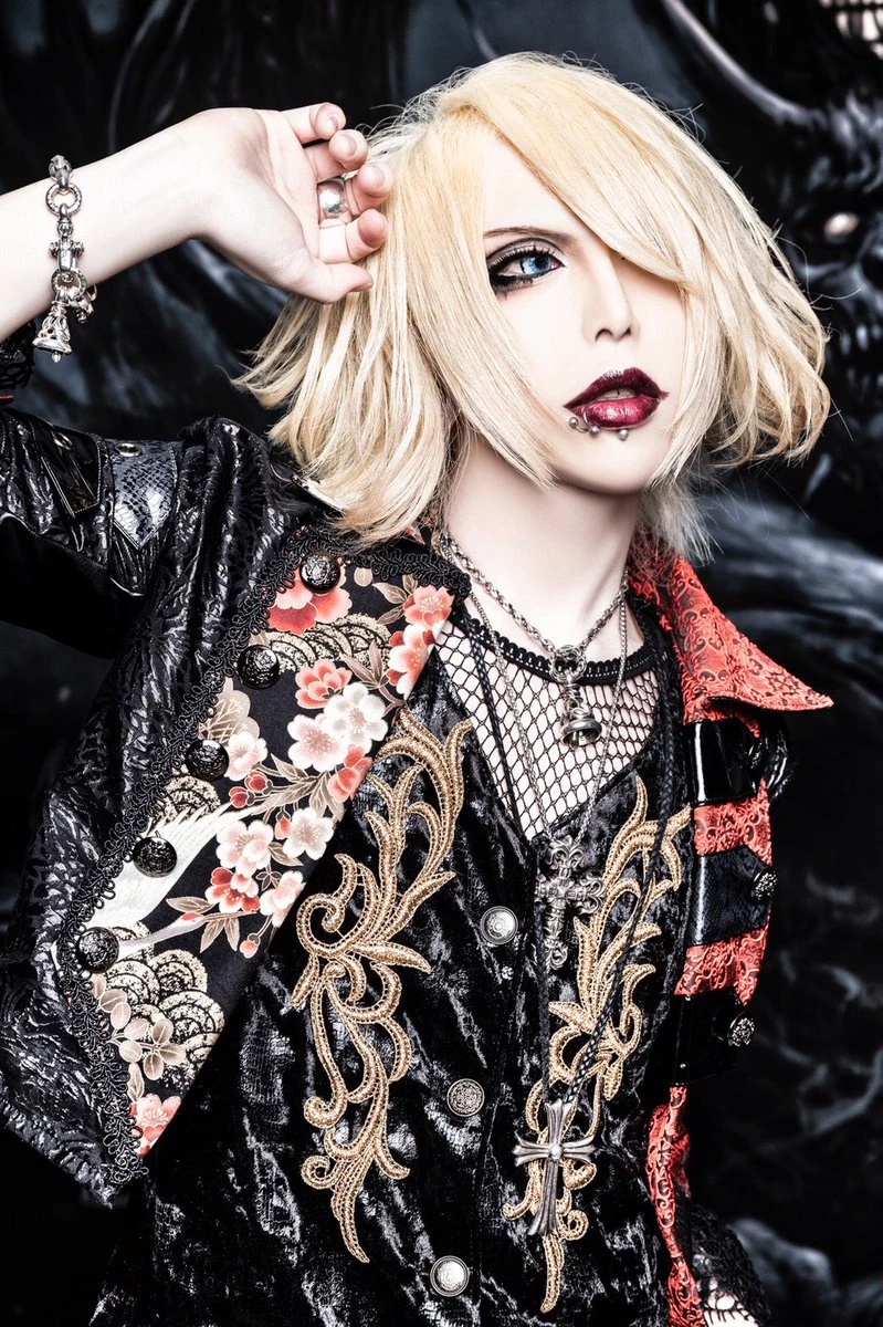 DEVILOOF // Devil's Calling/Angel's Cry：この身が果てようと誓う