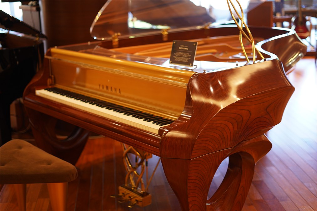 グランドピアノ選定にヤマハ掛川工場ハーモニープラザまで行ってきまし