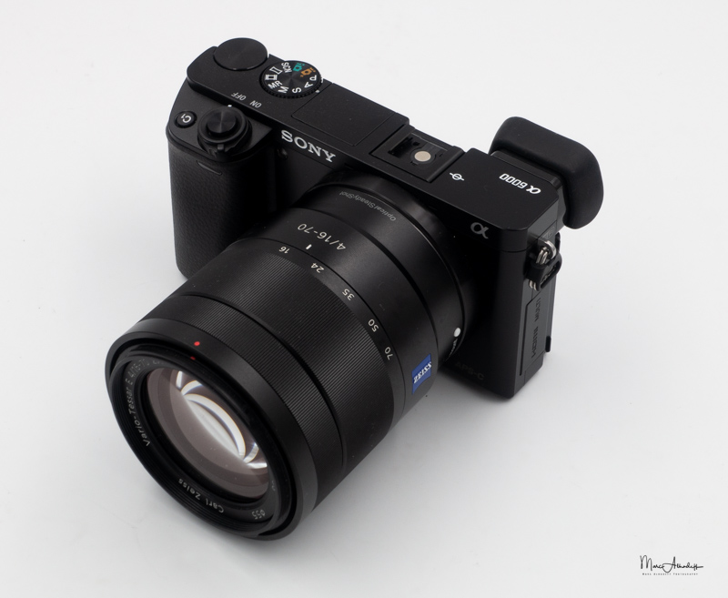 Sony Alpha Blog : Sony E 16-70mm F4 Carl Zeiss Vario Tessar T* OSS