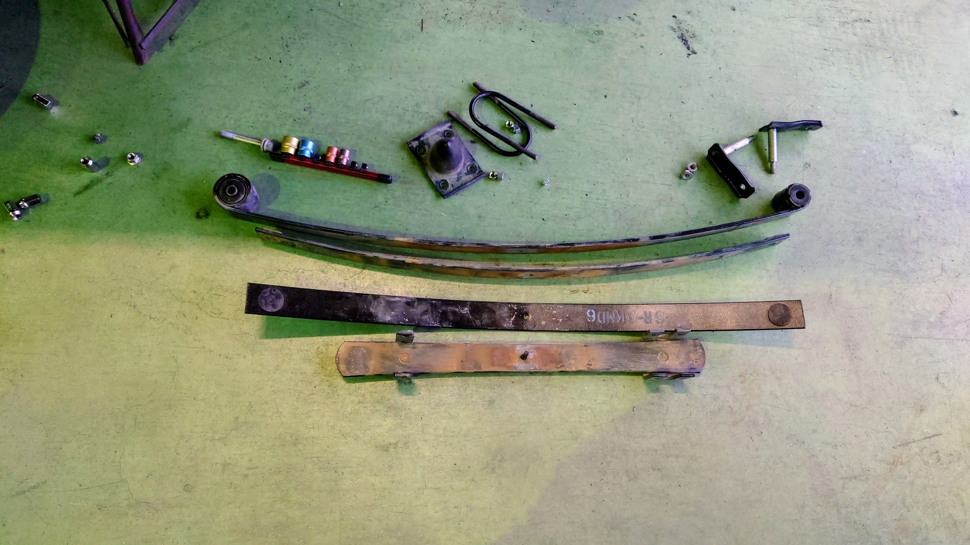 車検対応 リーフスプリング ハイゼットトラック(S500/510p) 書類不要