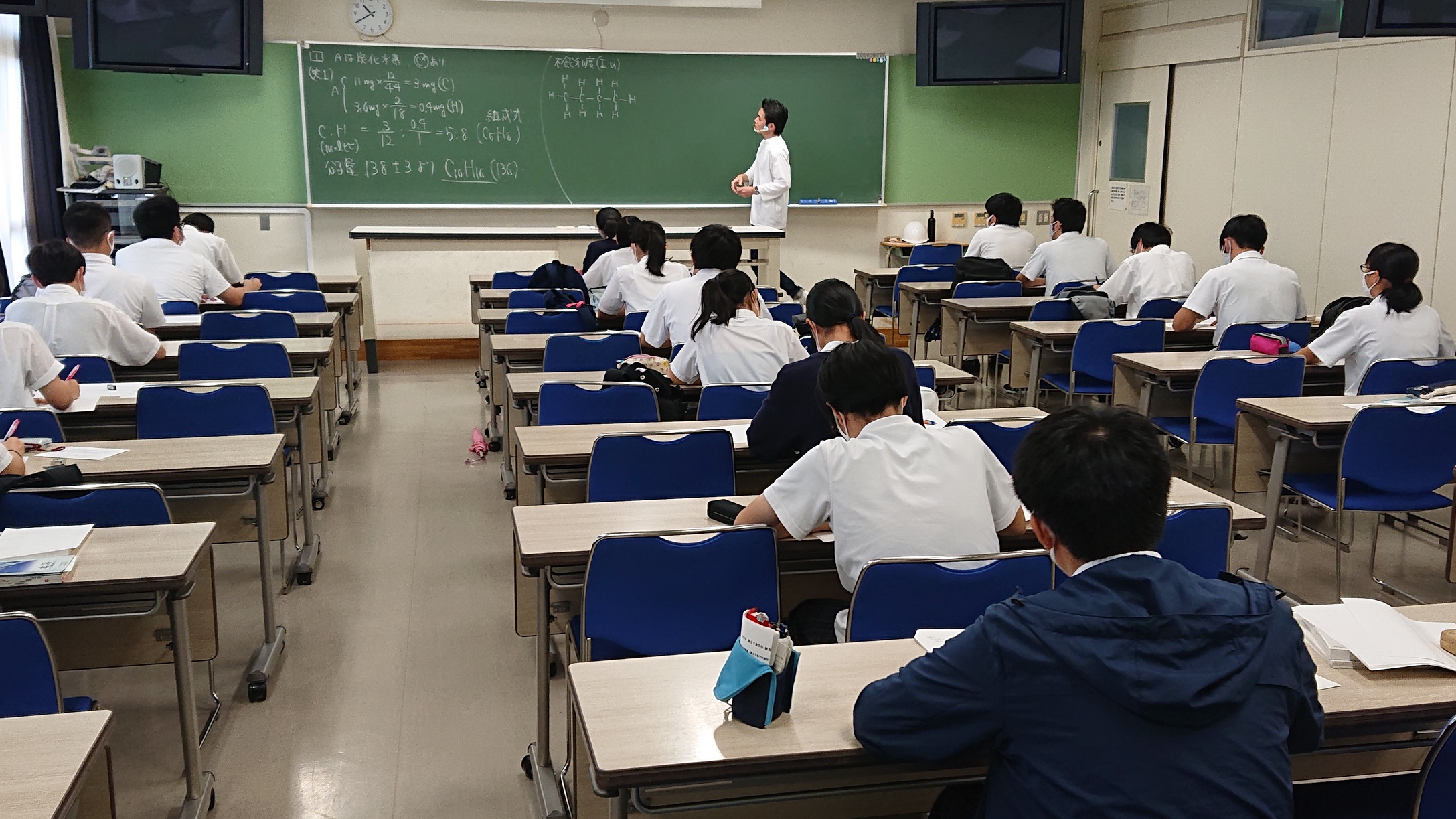 3年生対象 駿台予備学校特別講義（化学）実施 | 駿台甲府学園