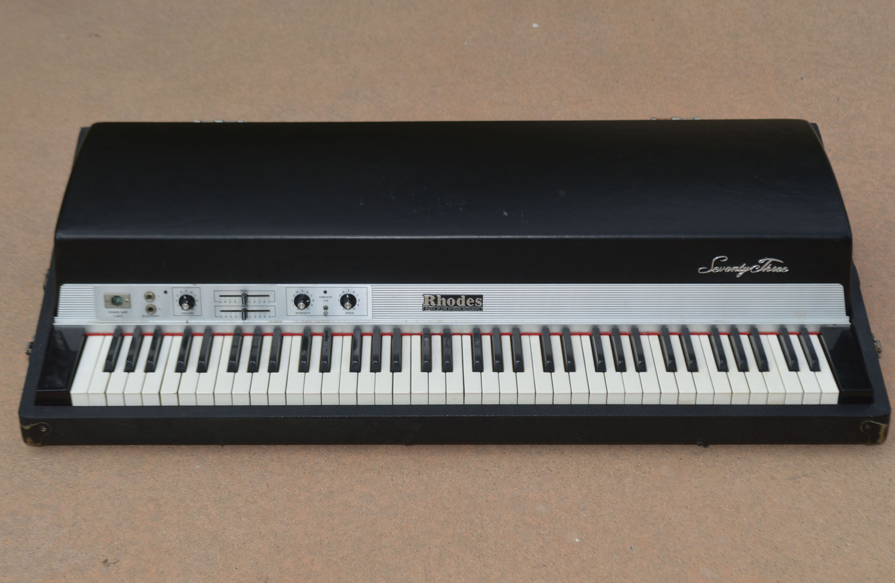 Rhodes Suitcase Mk I Electric Piano 1977 73 Key w/Power Supply