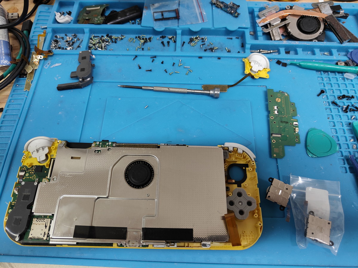 スティック修理】 Nintendo Switch Lite ジョイスティック