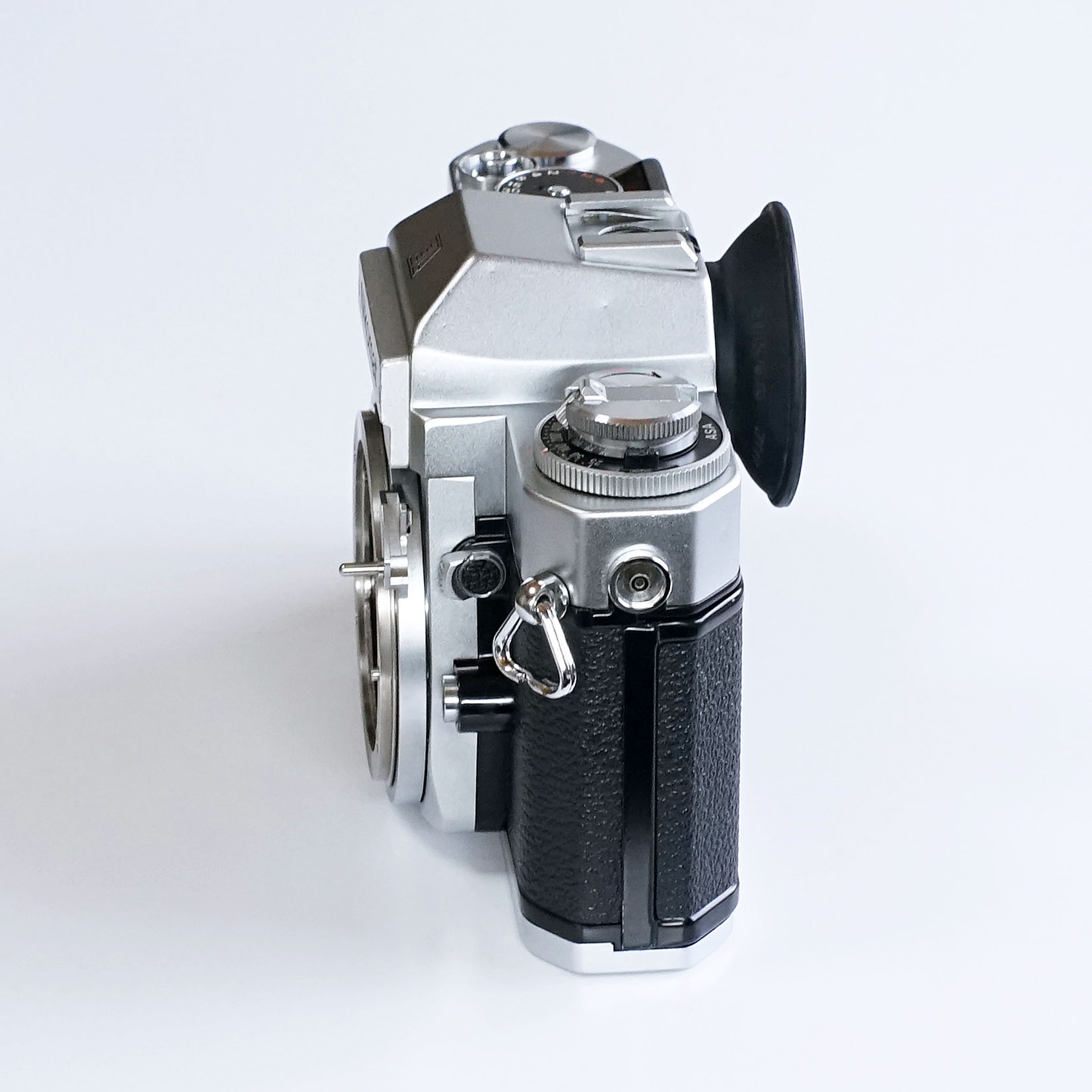 NIKON Nikomat EL ¥9,800（中古 フィルムカメラ 35mm 一眼レフカメラ