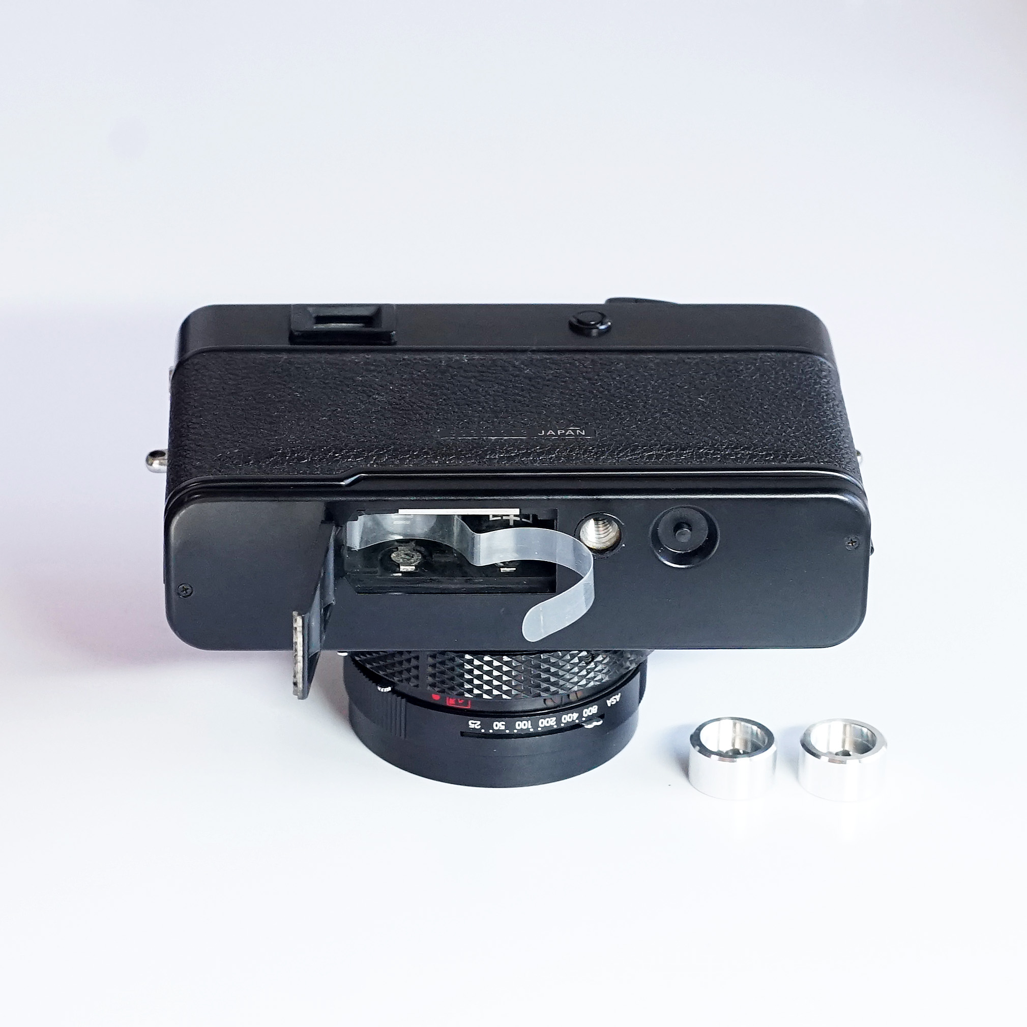 売り切れ YASHICA ELECTRO 35 GX LR44→HM-N電池変換アダプター付