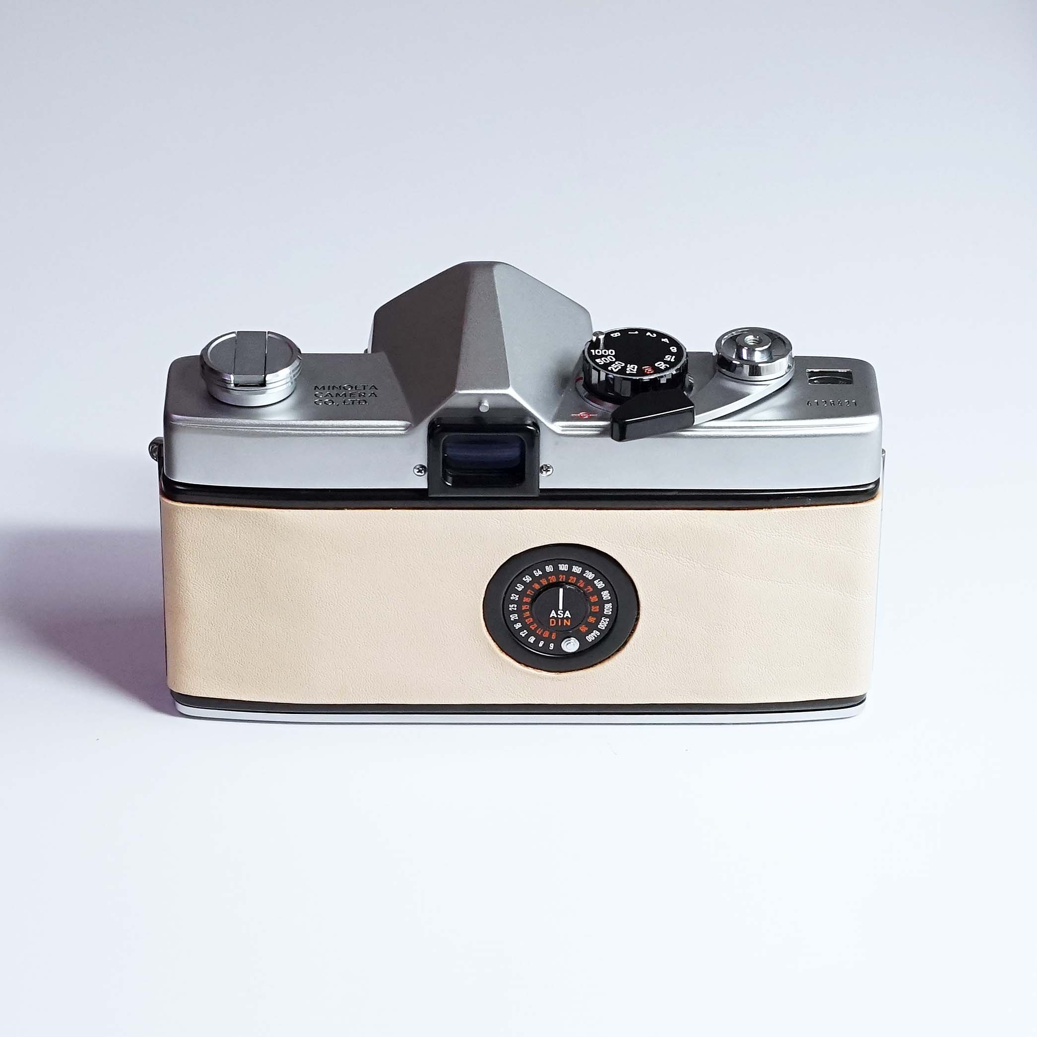 限定カラーカメラ MINOLTA SR-1s ¥13,800（中古 フィルムカメラ 35mm