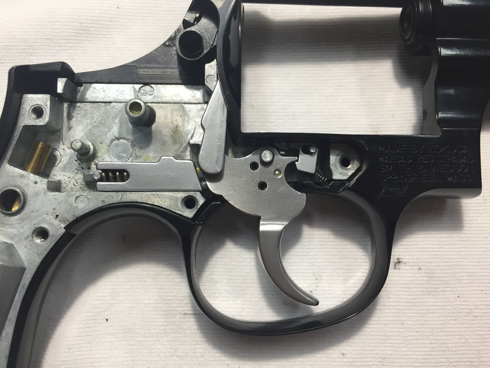 コクサイ ガスリボルバー S&W M19 357マグナム 2.5インチの修理をさせ