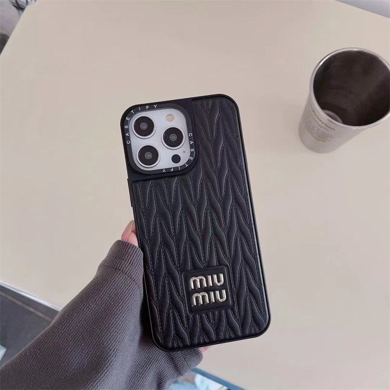 スマホケース miumiu iphone17/16pro ケース 人気ブランド 女子 ミュウ