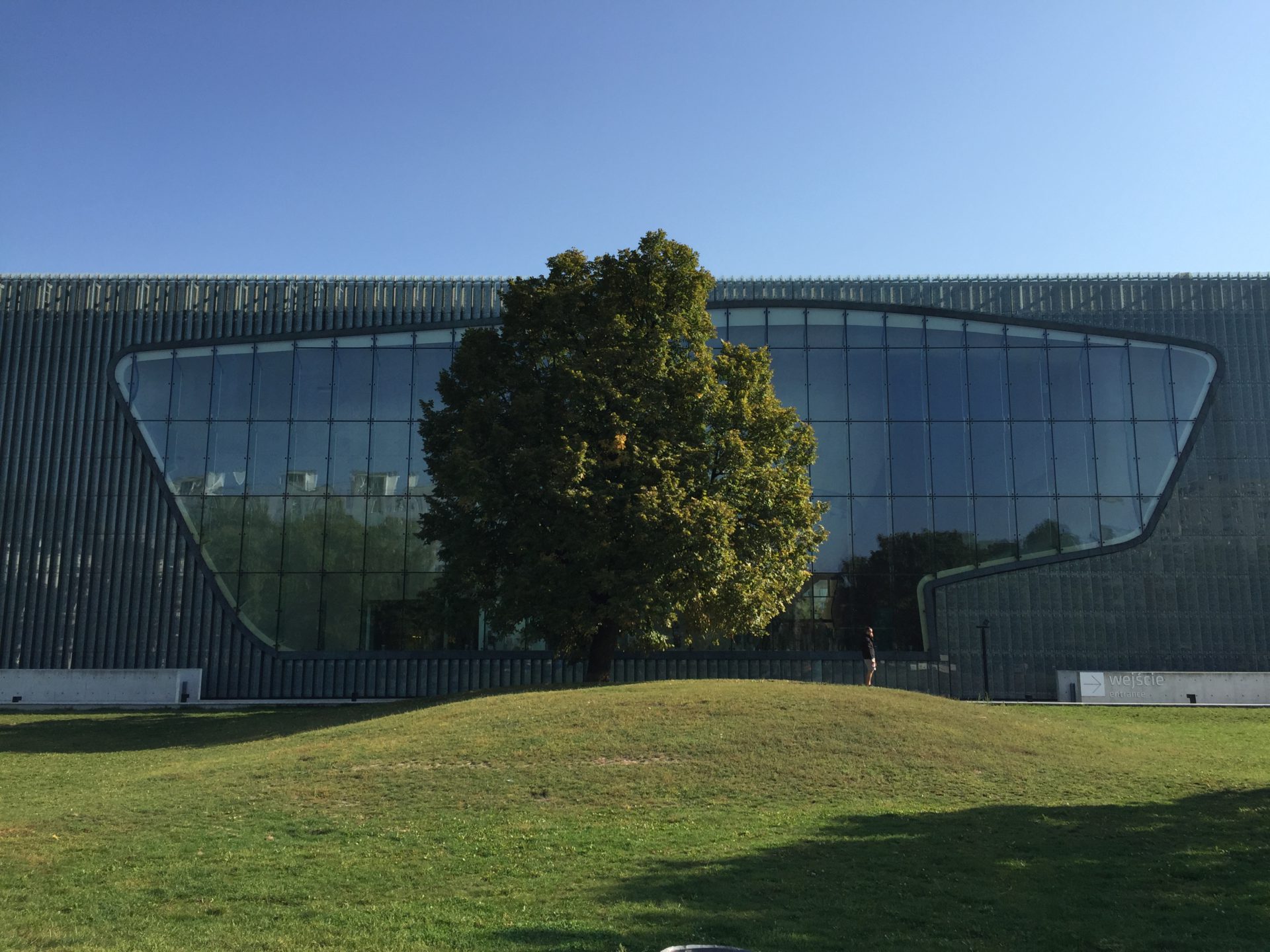 ポーランド・ユダヤ人歴史博物館 | asaitsutomu （浅井 勉）