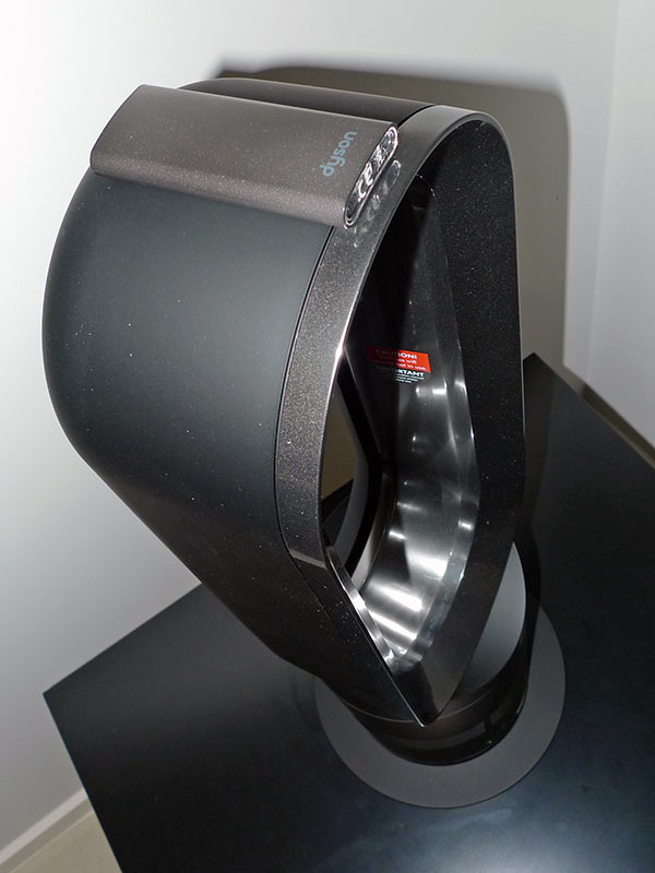 Totally Cool: The Dyson AM05 Hot+Cool Bladeless Fan/Heater