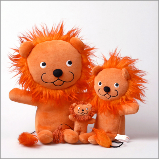 今週のおススメトイ】ハンガリー生まれの絵本「ラチとらいおん」から