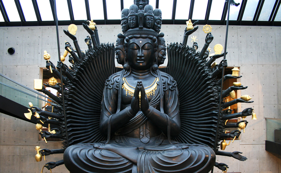 十一面千手千眼観世音菩薩座像 | ルーブル彫刻美術館