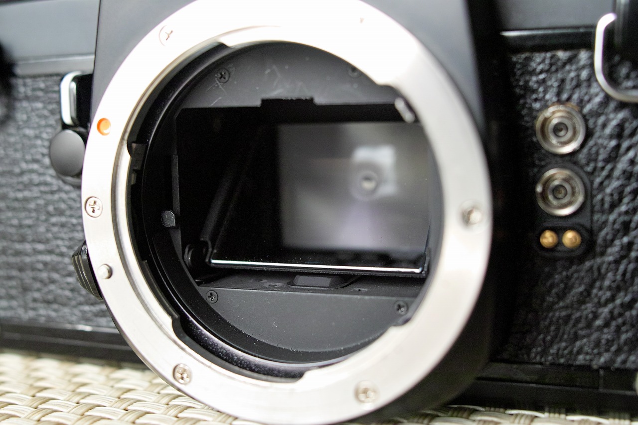 PENTAX LX レビュー】プロ用高級一眼レフ「ペンタックスLX」中古35mm