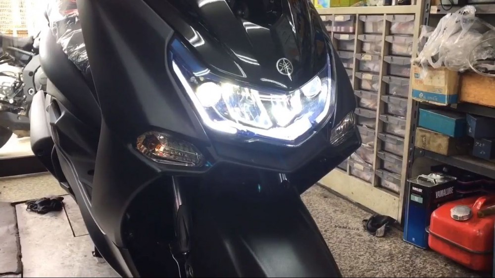 新しいマジェスティSのライトは明るいぞ！ - バイク/スクーター/ヤマハ