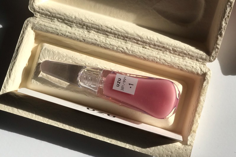 TOKYO BEAUTY BOOKReview: UZU 38°C / 99°F Lip Treatment and how it