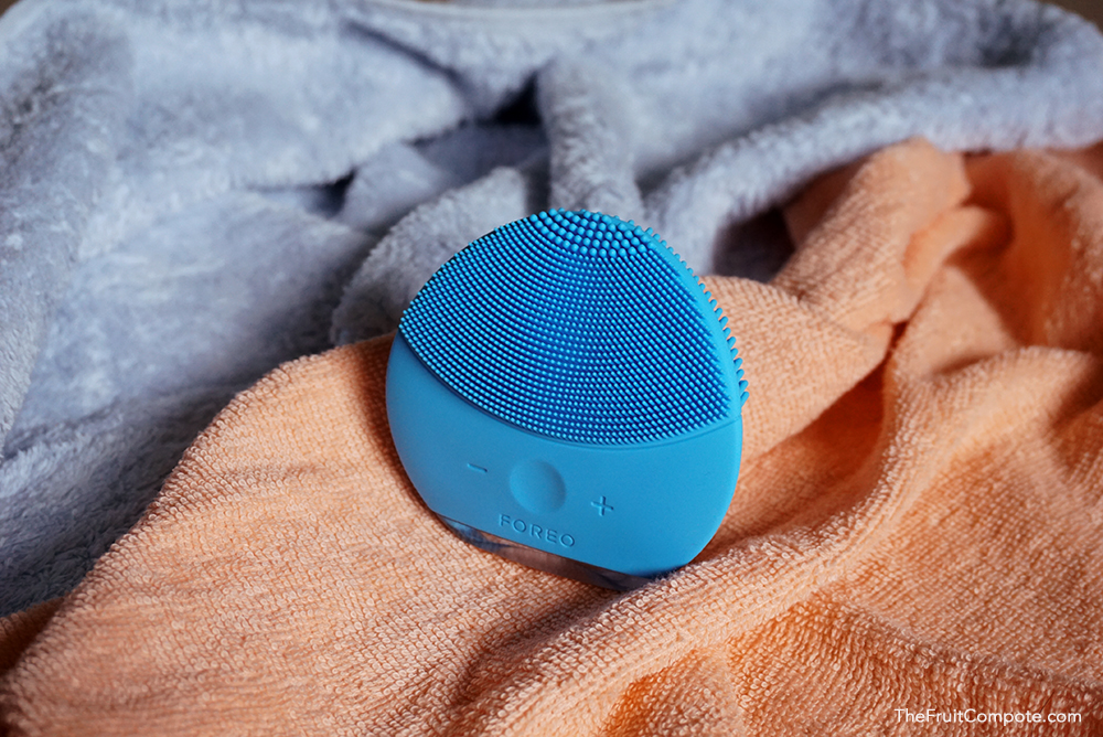 Foreo Luna Mini 2 - Blackhead Shaker | THE FRUIT COMPOTE