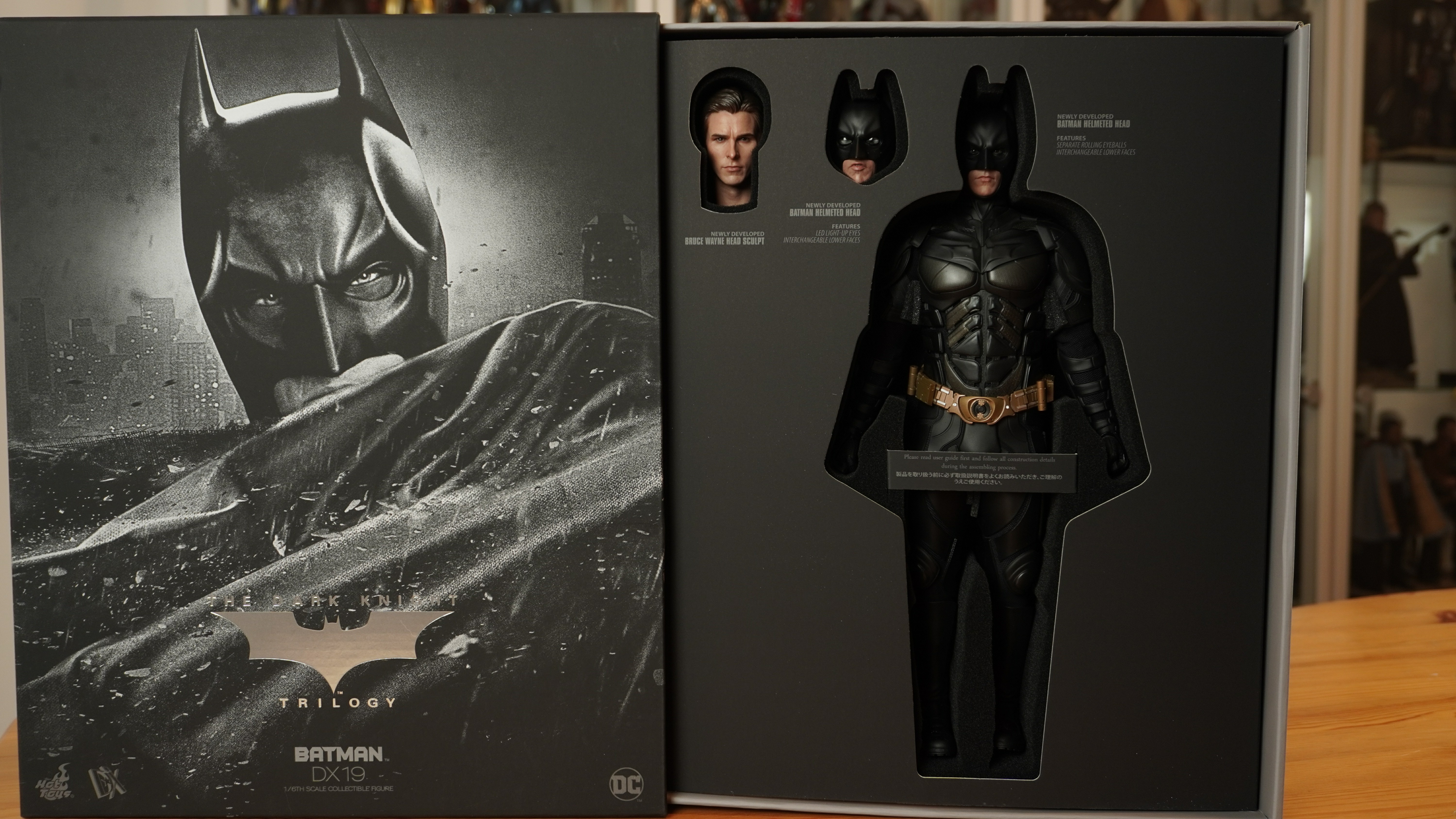 Hot Toys Review | Batman DX19 (The Dark Knight Trilogy) - Future