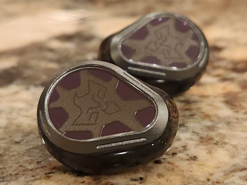 In-a-Snapshot: Vision Ears Phönix LE (Phoenix / Phonix Limited