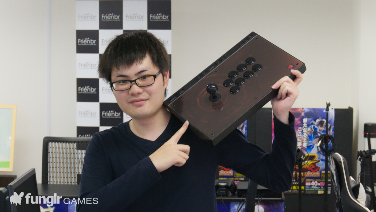 MADCATZ新作アケコン「EGO Arcade Stick」をSaiga NAKストVプレイヤー
