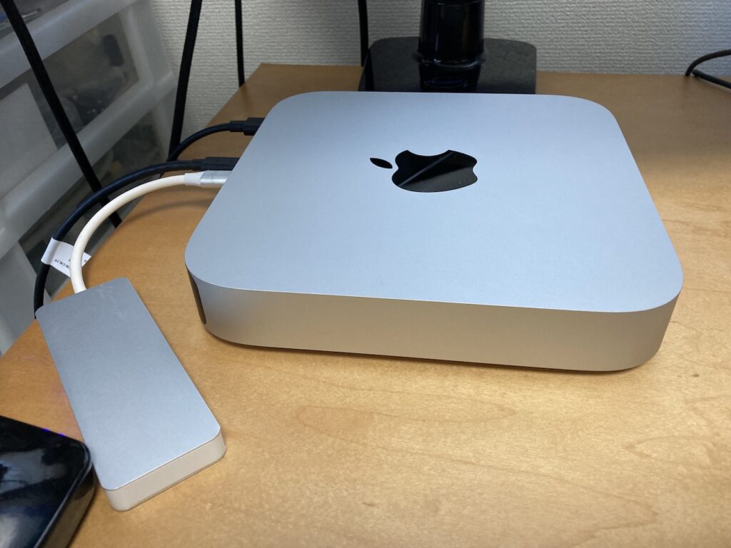 Mac mini(M1)に最適！ Satechi USB-C スタンドハブをレビュー - ま