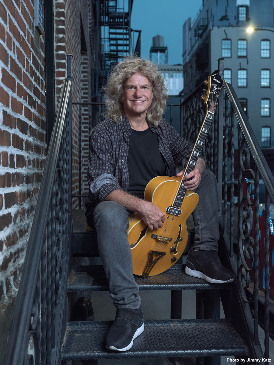 Ibanezから、Pat Metheny 新シグネチャー・モデル遂に登場
