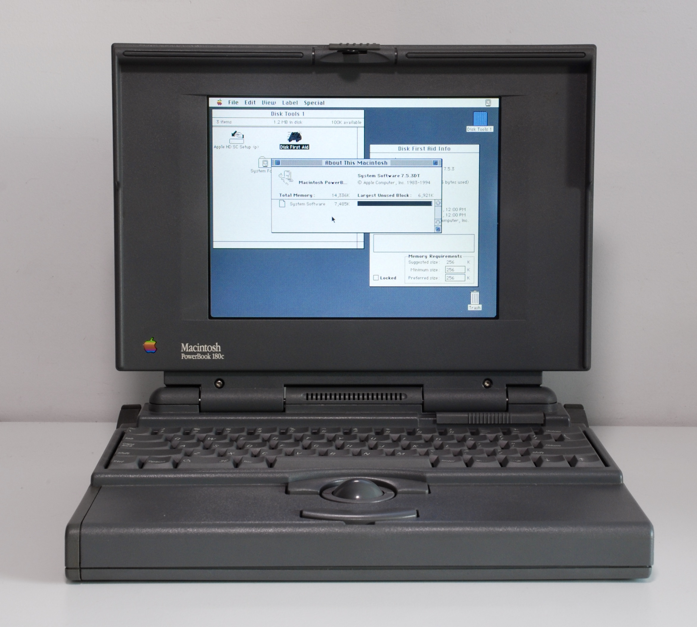 Apple Macintosh Powerbook 180c - Old Crap Vintage Computing
