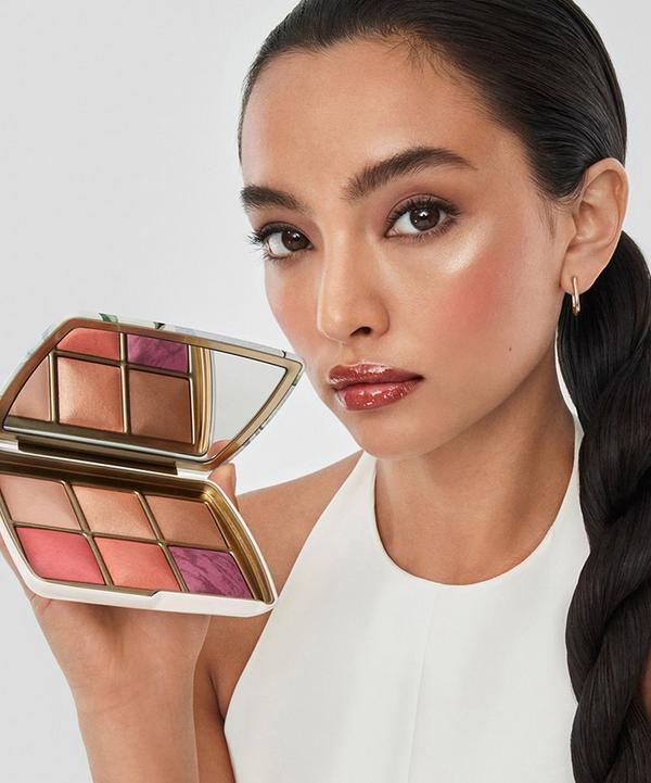 Hourglass Ambient Lightning Palette Unlocked Edit in Swan | Liberty