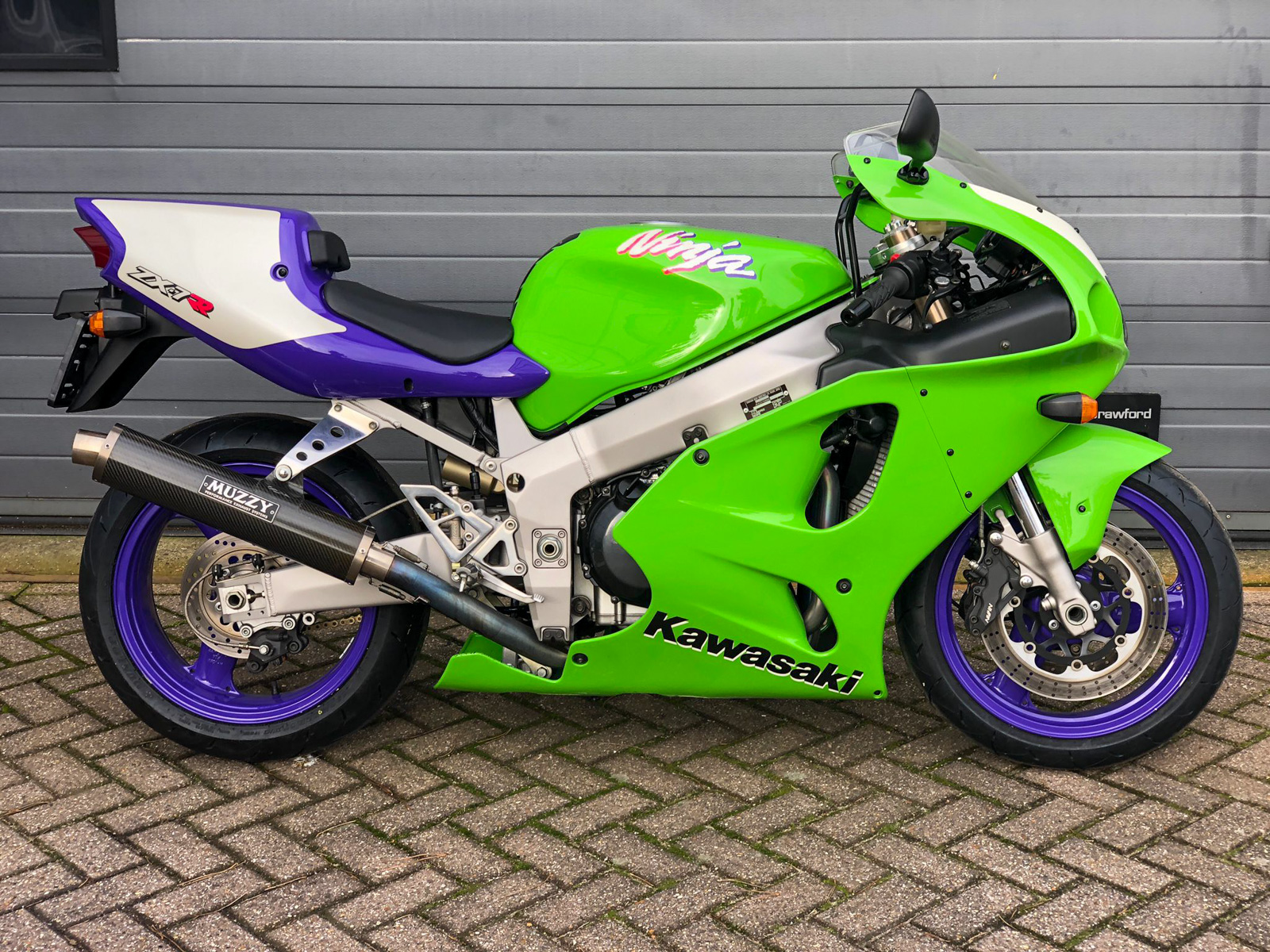 1996 Kawasaki ZX-7RR N1 – Iconic Motorbike Auctions