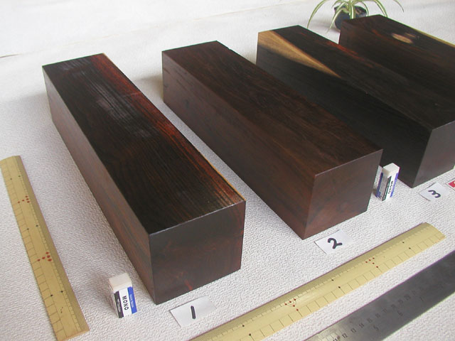 14694 材料 ブロック (本)紫檀(1) 〈厚90～〉4本口 [元口・表] [3,4