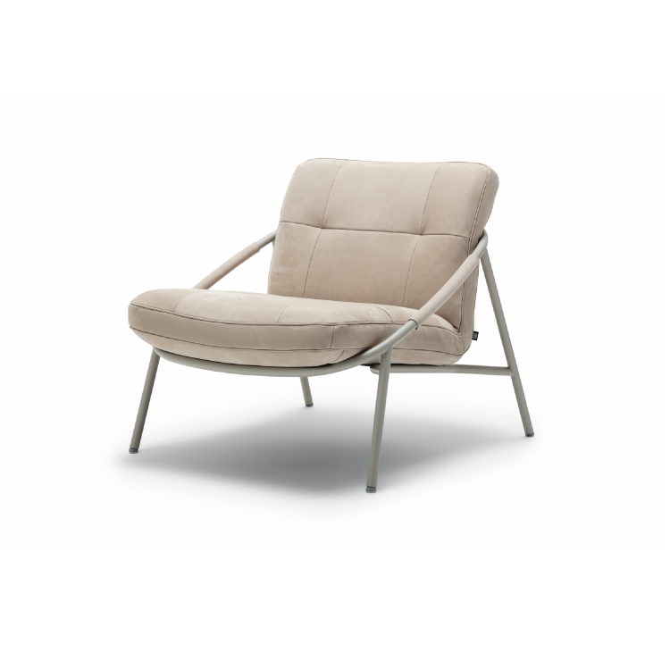 アームチェアのご紹介 | ROLF BENZ TOKYO | ロルフベンツ東京