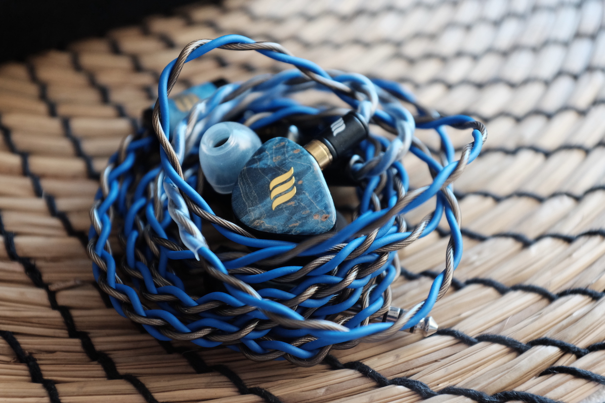 Effect Audio X Elysian Acoustic Labs: GAEA - Reviews | Headphone