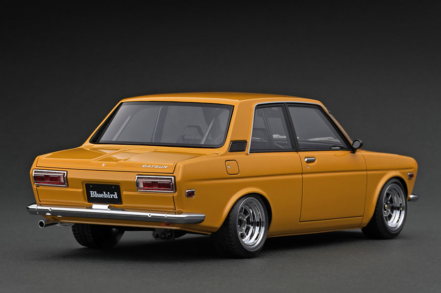 IG3304 1/18 Datsun Bluebird (510) Brown With Engine | LINE UP