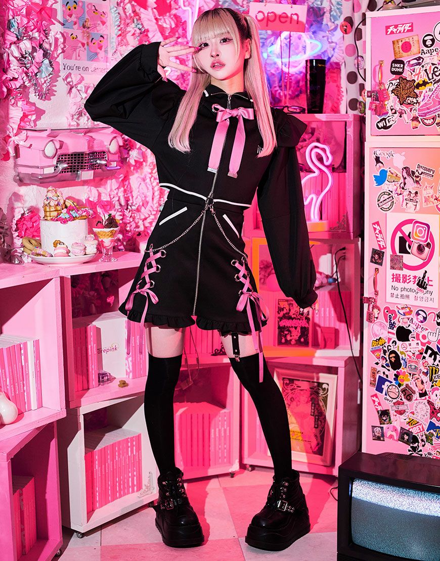 000000000231-02.jpg?size=l&w=