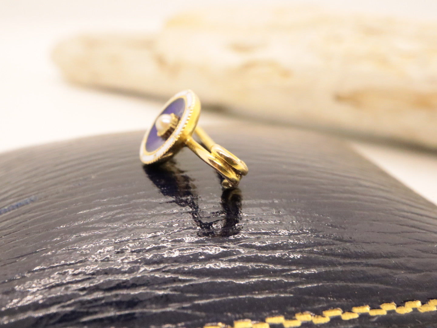 イギリスアンティーク シードパール＋ギロッシュエナメル＋15ct