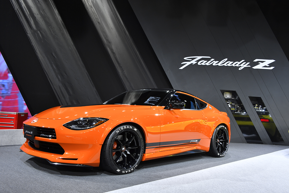 ついに国内仕様が初披露！ Z432Rオマージュも！ 新型日産フェアレディZ