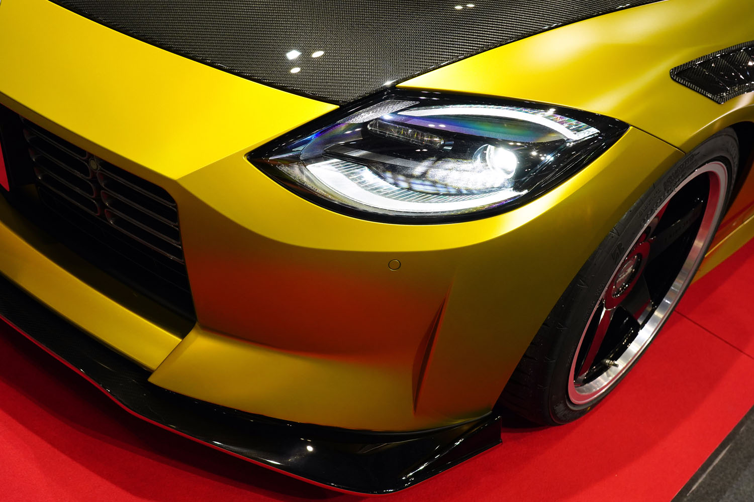 日産新型「フェアレディZ」をトップシークレットがカスタム！ R35 GT-R