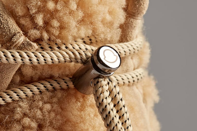 モンクレールとクラークスオリジナルスによるコラボ2型が登場