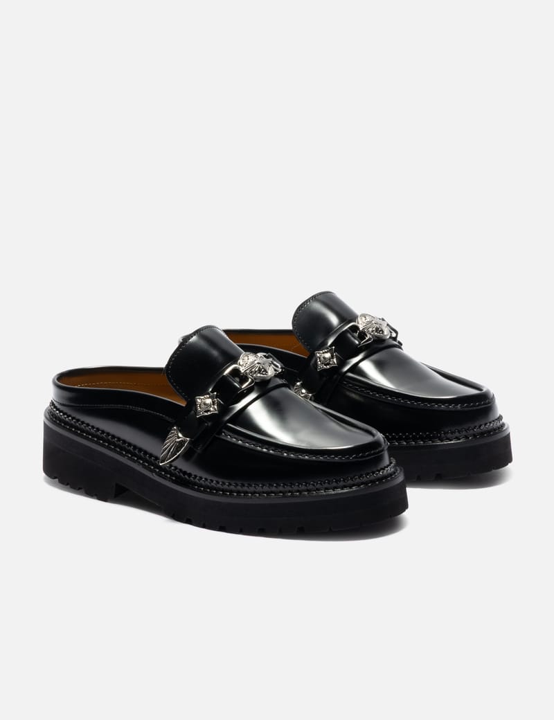 shoes-1-4-b548e.jpg?fit=max&w=