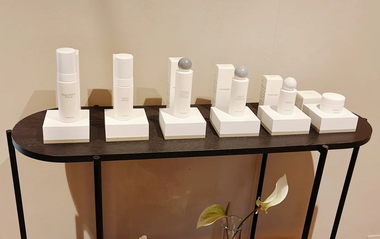 1000円台の衝撃的な神コスパ。アラフォーの乾燥肌にnewscapeの新作を