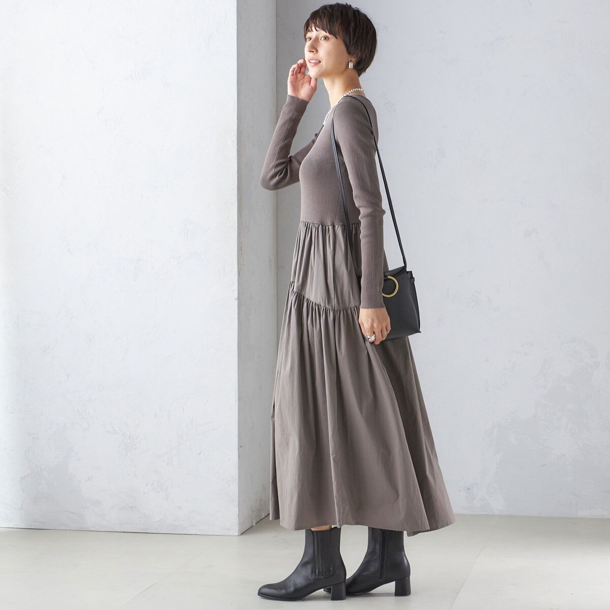 手洗い可能〉リブ ニット 長袖 × 布帛 ギャザー スカート ワンピース