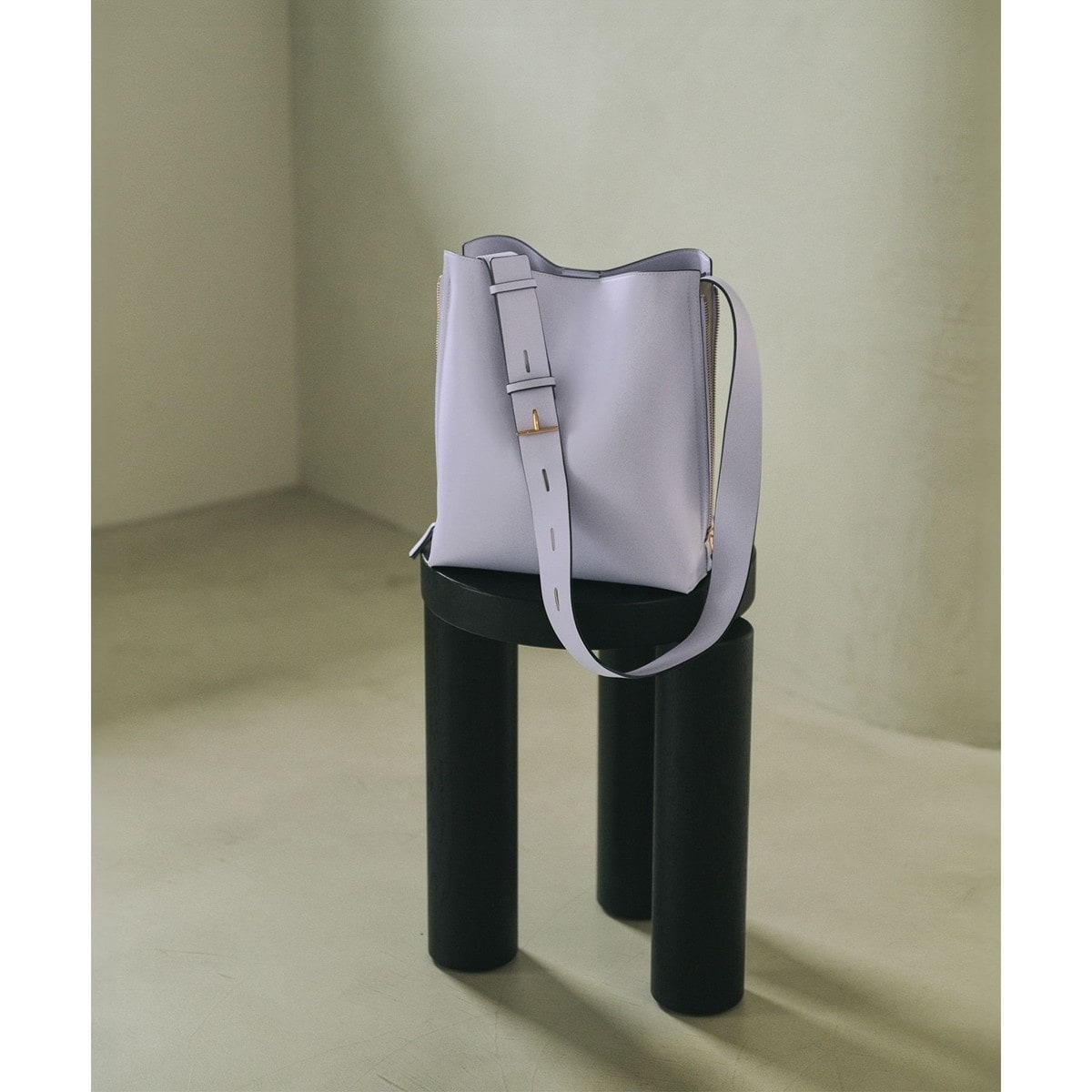 YAHKI】CROSS BODY BAG | アダムエロペ(ADAM ET ROPE') | マルイウェブ