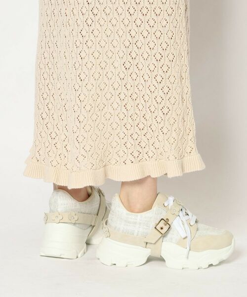 セール】 ツイード風フラワーベルト厚底スニーカー （スニーカー