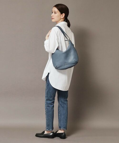 ソーロ】レザーショルダーバッグ M 2WAY 本革（商品番号：P25-20609