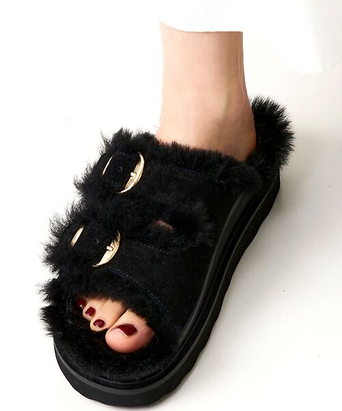 MOHI／モヒ】 ムートンベルトサンダル （サンダル）｜Rouge vif la cle