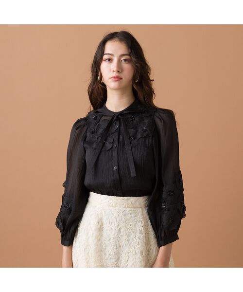 フラワーモチーフ付きシアーブラウス （シャツ・ブラウス）｜Rose