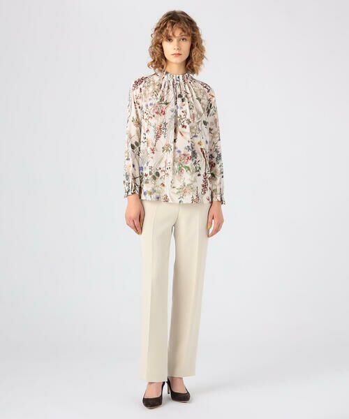 セール】 インクリーズフラワープリント ネックタックブラウス