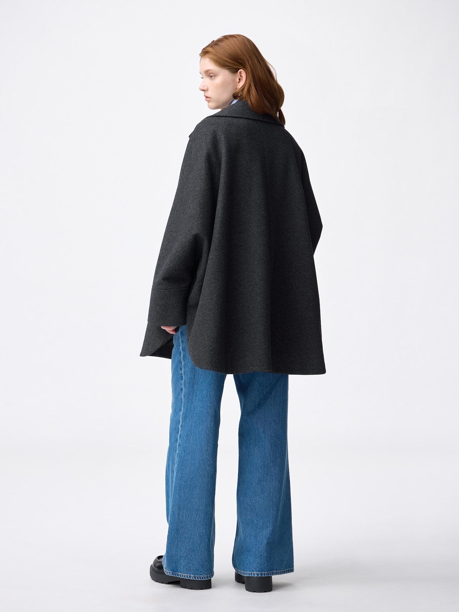 GU公式 | コージーメルトンケープコートZ+E