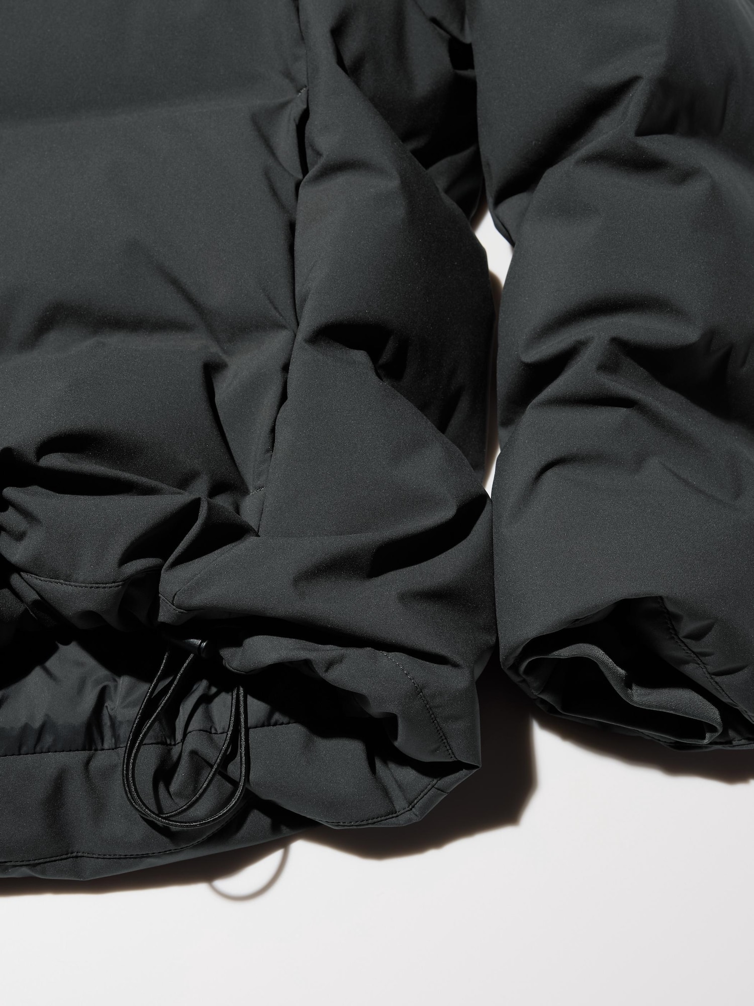 ユニクロ公式 | シームレスダウンパーカ