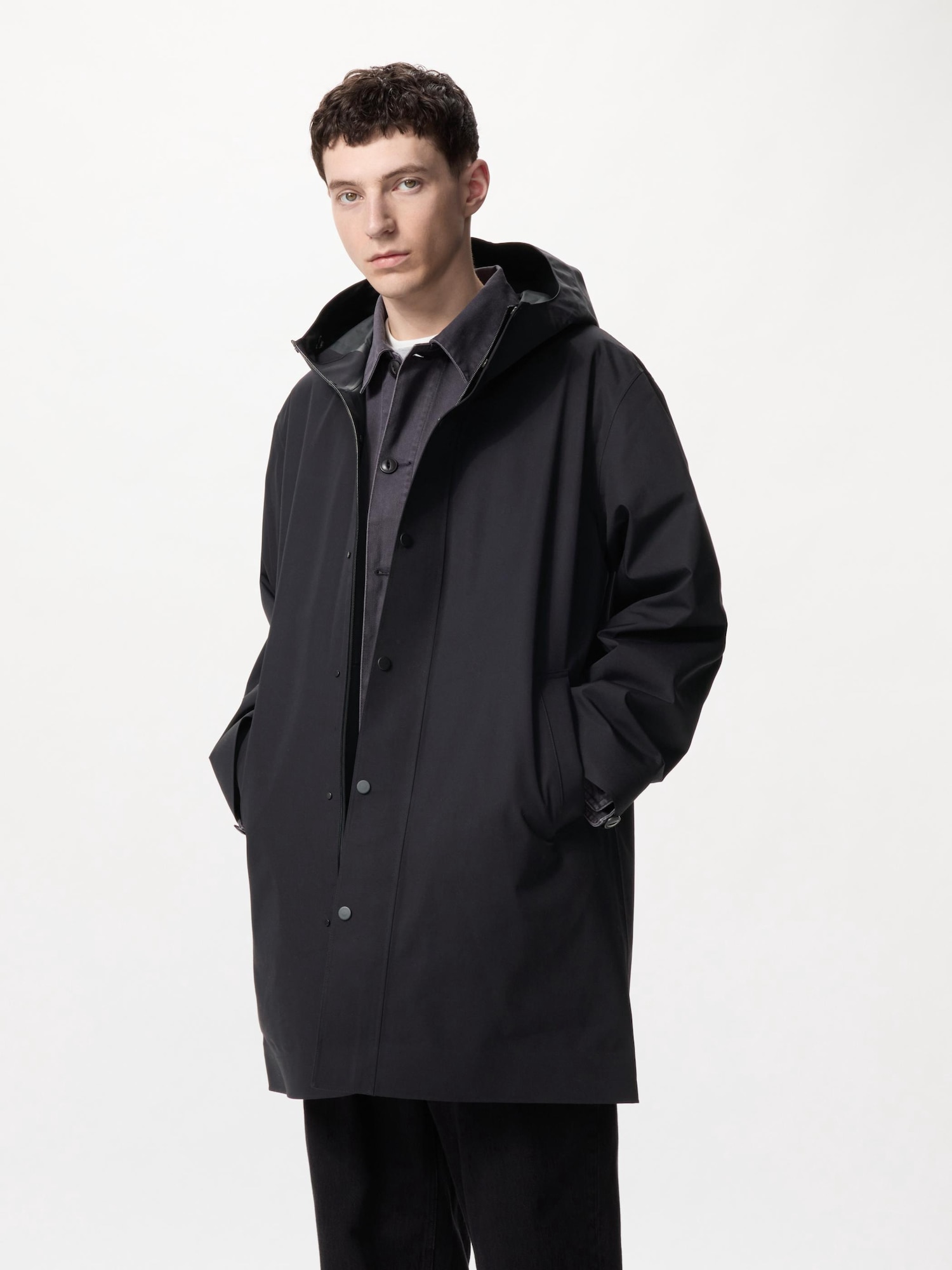 ユニクロ公式 | ブロックテックコート