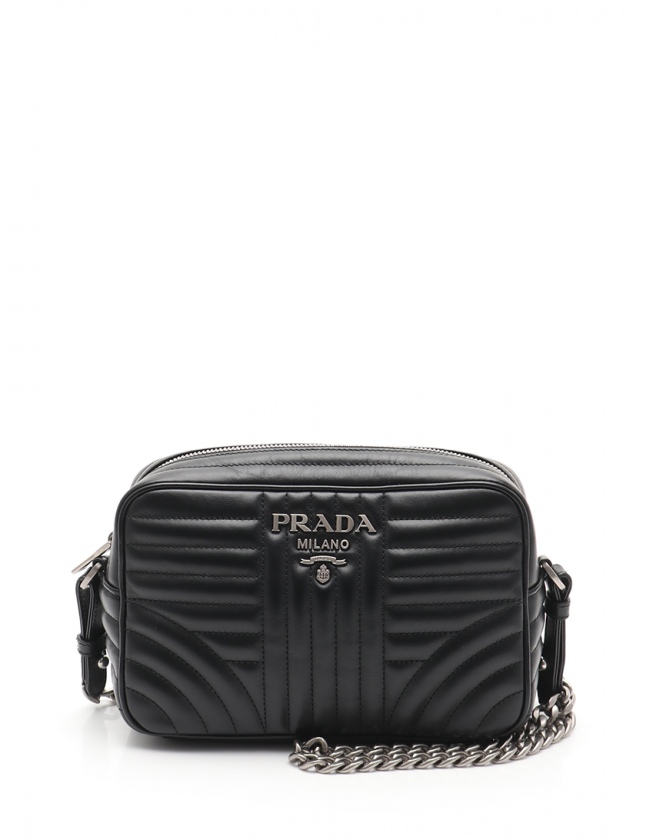 プラダ☆ウエストポーチ☆キルティングチェーン黒